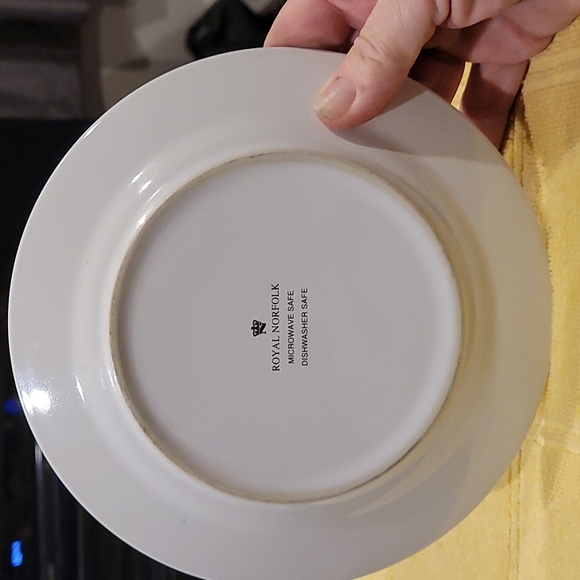 Royal Norfolk  Lighthouse salad plate,EUC - Picture 2 of 2